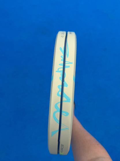Bullpadel Ionic Light 2026