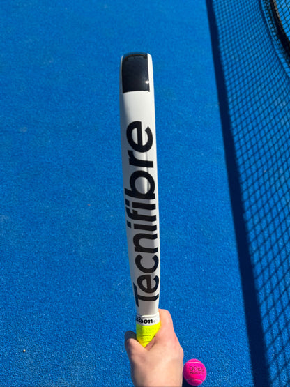 Tecnifibre Wallbreaker 370